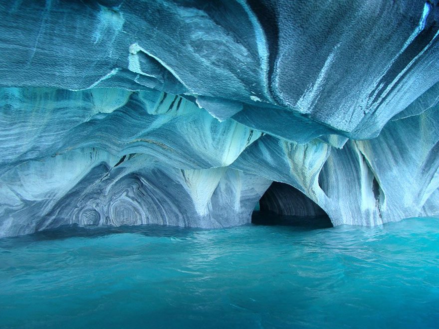 Cuevas de mármol en Chile 