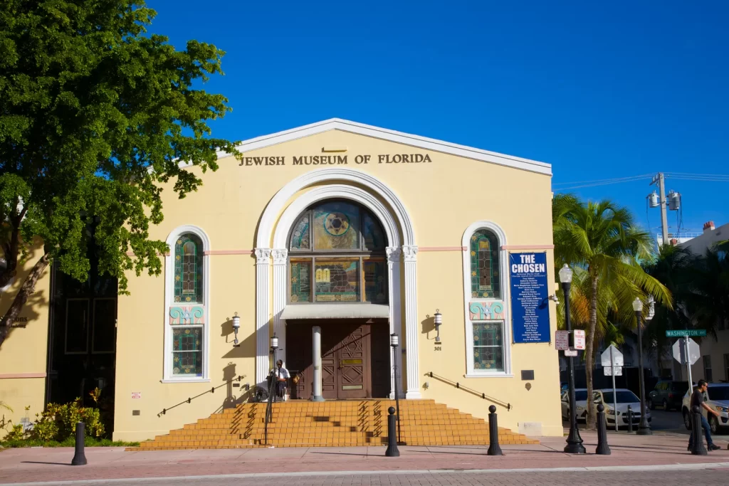 Jewish Museum of Florida - FIU: Recorrido a pie por el barrio judío de South Beach