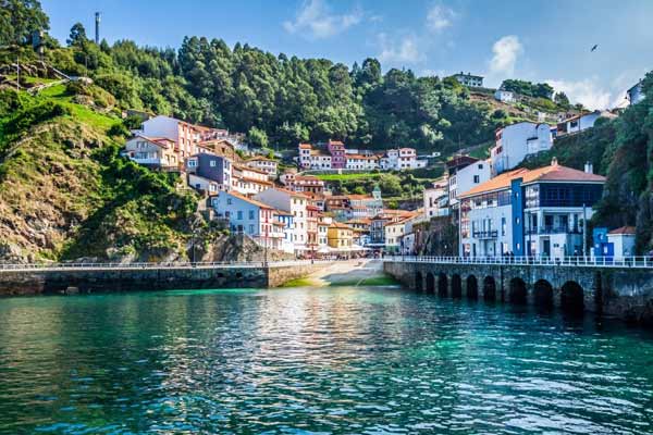 Descubriendo Asturias, España: Un Paraíso Verde lleno de Encanto