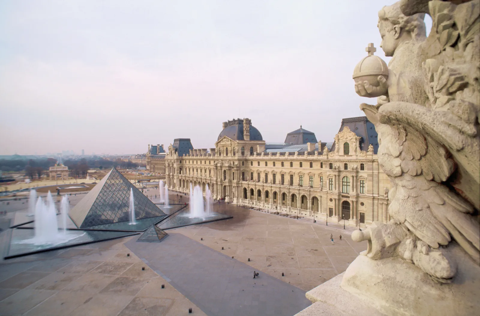 No Esperes: Verlo Todo en el Louvre