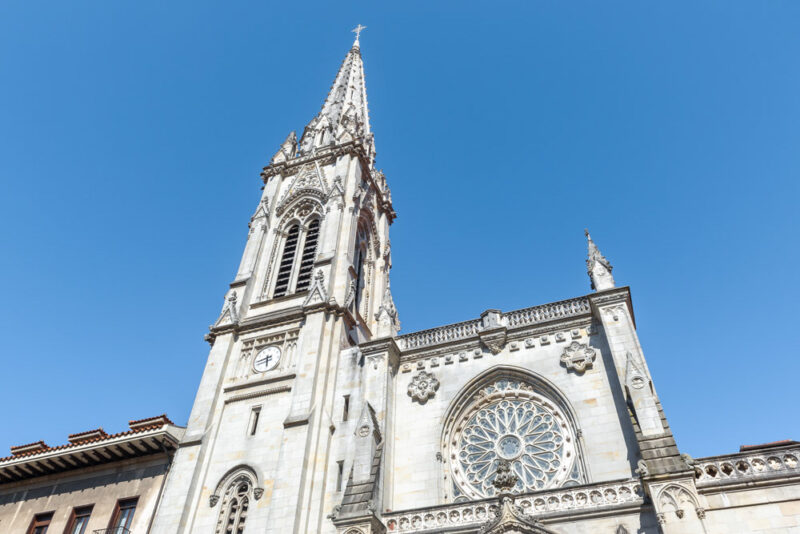 Contempla la Catedral de Santiago