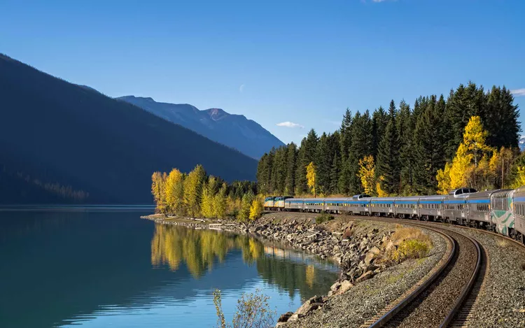 El Gran Camino Occidental en VIA Rail: Canadá