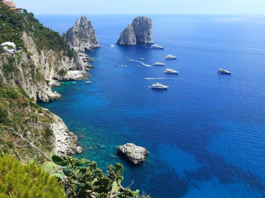 Embárcate en un Viaje a Capri