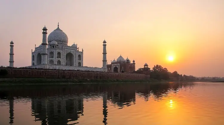 El Taj Mahal Podría Estar Hundiendo Lentamente en el Río Yamuna