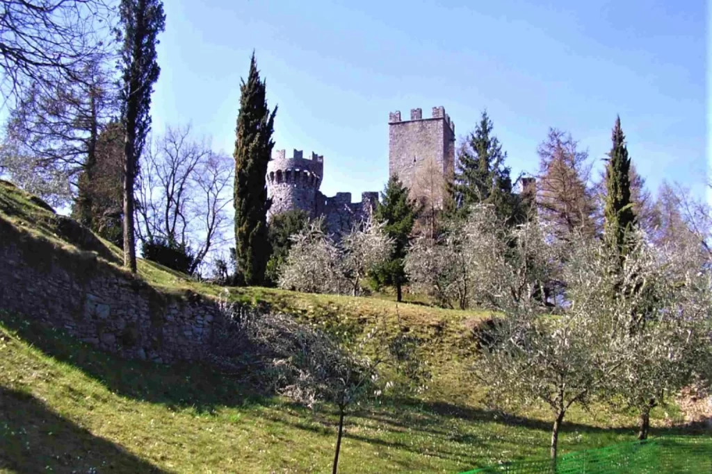 Visita el Castello di Vezio